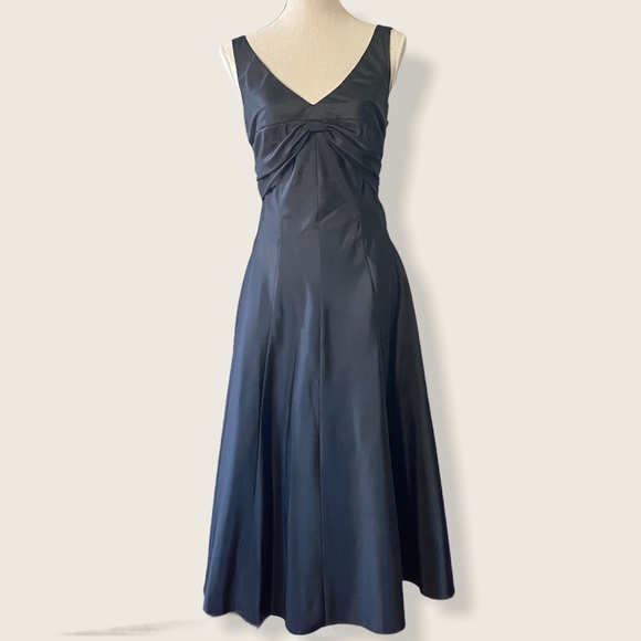 Onyx Nite Dresses & Skirts - ❌SOLD❌ Onyx Nite Stunning Little Black Party Dress - Sz10